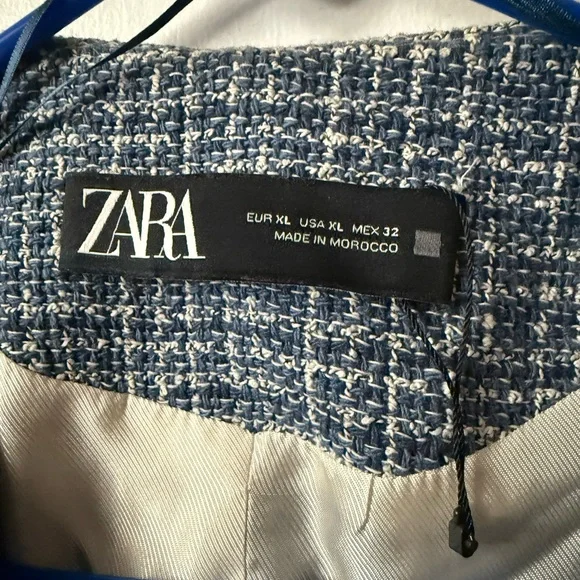 Zara Navy Tweed Blazer with Silver Buttons - Picture 6 of 6